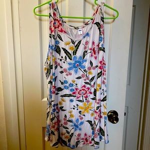Floral Old Navy 3X tank
